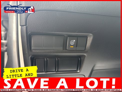 Used 2024 Nissan Armada SV image 23