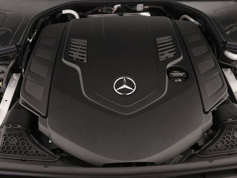 New 2026 Mercedes-Benz S 580 4MATIC Sedan image 9