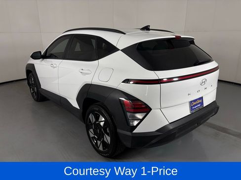 Used 2024 Hyundai Kona SEL FWD image 8