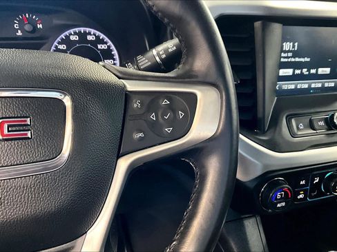Used 2019 GMC Acadia SLE AWD/4WD image 23