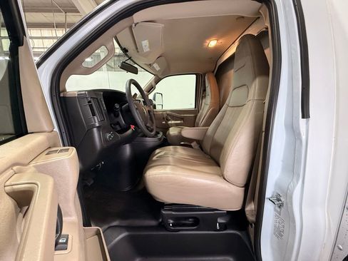 New 2025 Chevrolet Express 3500 w/ Power Convenience Package RWD image 16