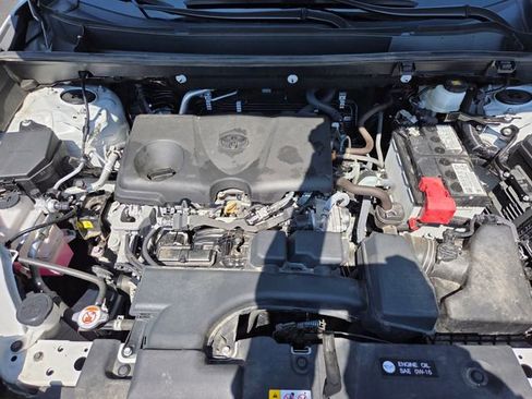 Used 2023 Toyota RAV4 XLE Premium AWD/4WD image 30