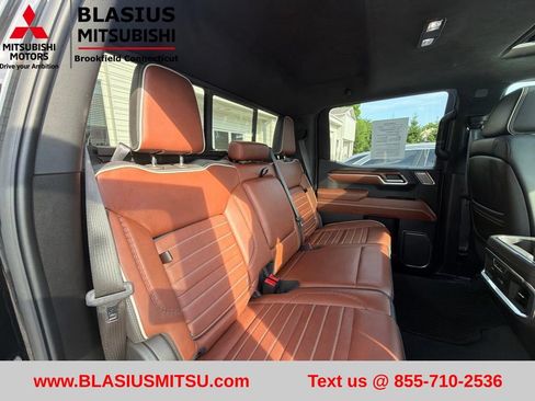 Used 2025 GMC Sierra 1500 Denali Ultimate AWD/4WD image 48