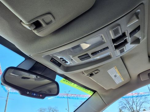 Used 2015 Cadillac SRX Premium image 19