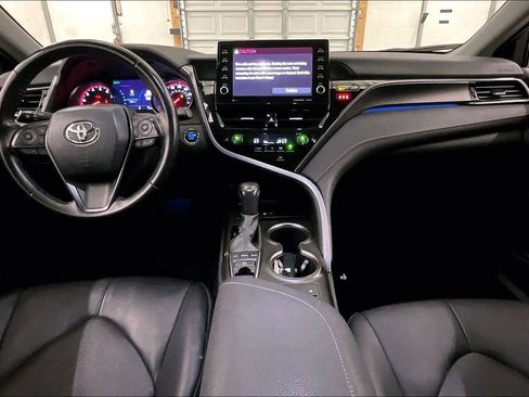 Used 2023 Toyota Camry XSE image 14