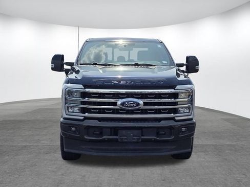 Used 2024 Ford F350 King Ranch w/ FX4 Off-Road Package AWD/4WD image 2