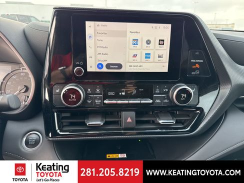 Certified 2024 Toyota Highlander XSE image 22
