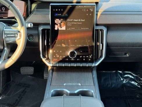 Used 2024 GMC Acadia Denali w/ LPO, Floor Liner Package image 30