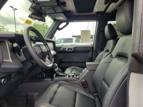 New 2026 Ford Bronco Badlands AWD/4WD image 18