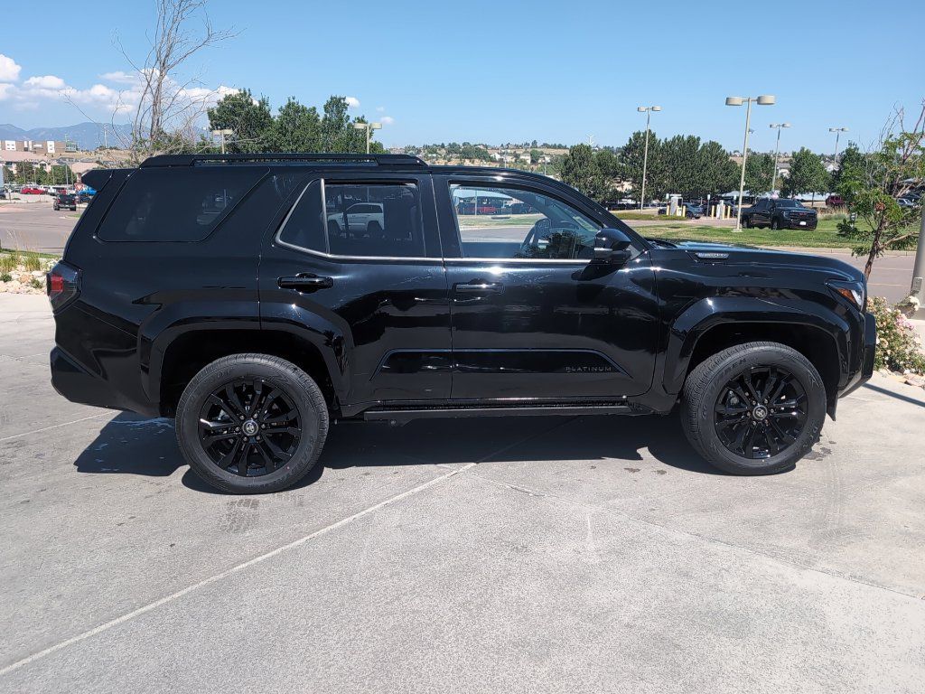 Used 2025 Toyota 4Runner Platinum AWD/4WD image 11