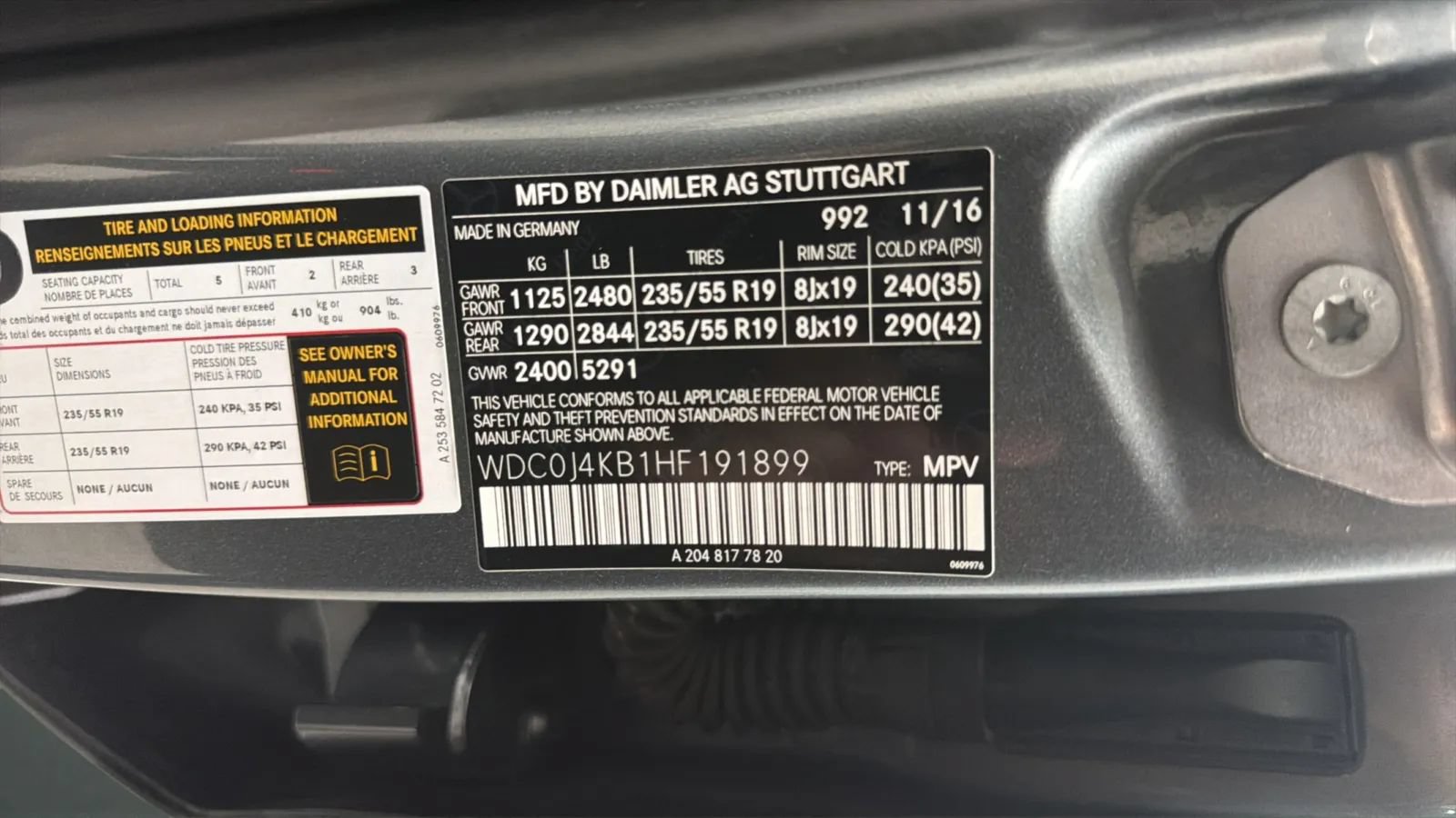 Used 2017 Mercedes-Benz GLC 300 4MATIC Coupe image 28
