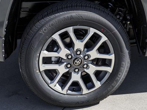 New 2026 Toyota Tundra 1794 Edition AWD/4WD image 11