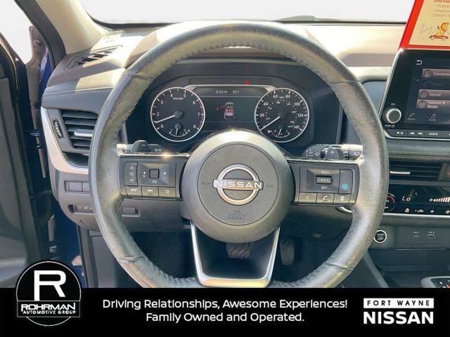 Used 2023 Nissan Rogue SV w/ SV Premium B Package AWD/4WD image 21
