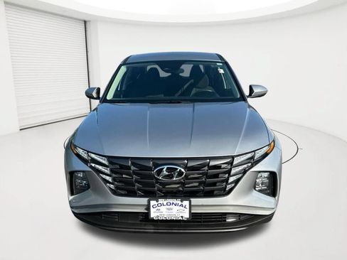 Used 2024 Hyundai Tucson SE FWD image 2