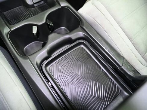 Used 2018 Honda CR-V LX image 28