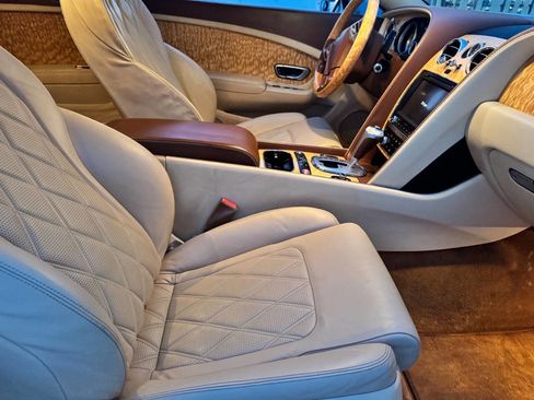 Used 2013 Bentley Continental GT image 16
