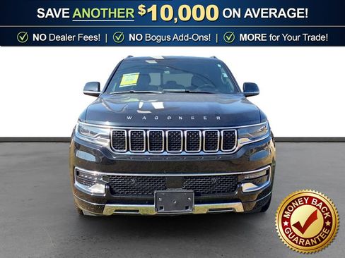 Used 2024 Jeep Wagoneer L Series III w/ Flexible Seating Group image 11