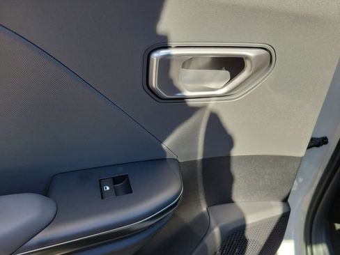 Used 2025 Kia K4 FWD image 19