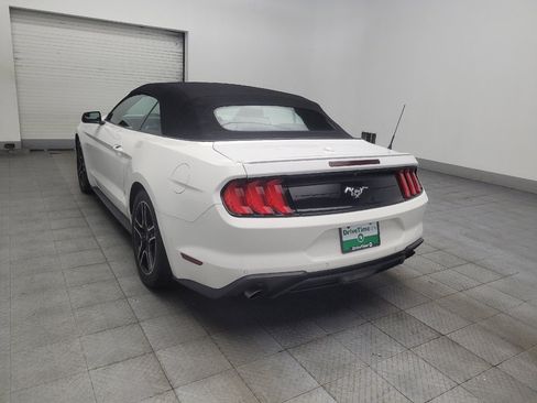 Used 2020 Ford Mustang Premium RWD image 5