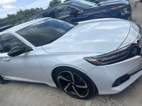 Used 2021 Honda Accord Sport image 5
