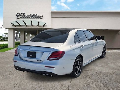 Used 2018 Mercedes-Benz E 300 image 5