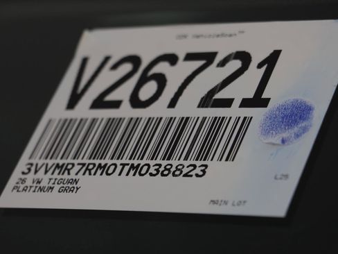 New 2026 Volkswagen Tiguan SE image 24