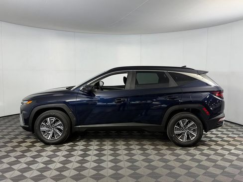 Used 2024 Hyundai Tucson Blue AWD/4WD image 9