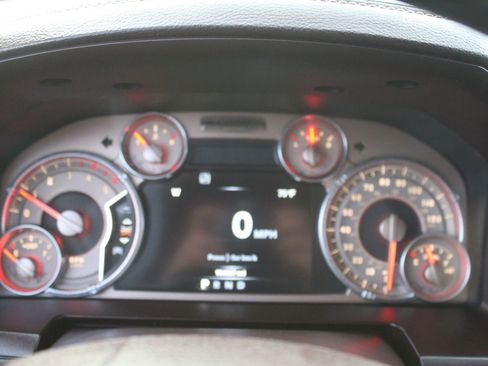 Used 2014 RAM 1500 Laramie Longhorn w/ Convenience Group image 14