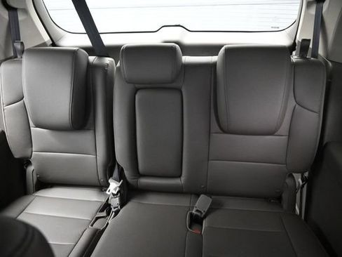 Used 2015 Honda Odyssey Touring Elite image 12