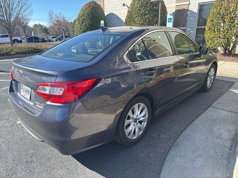 Used 2017 Subaru Legacy 2.5i Premium w/ Moonroof Package image 2