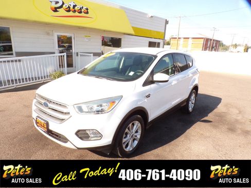 Used 2017 Ford Escape SE image 8