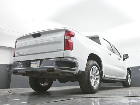 Used 2023 Chevrolet Silverado 1500 LTZ w/ LTZ Convenience Package II AWD/4WD image 46