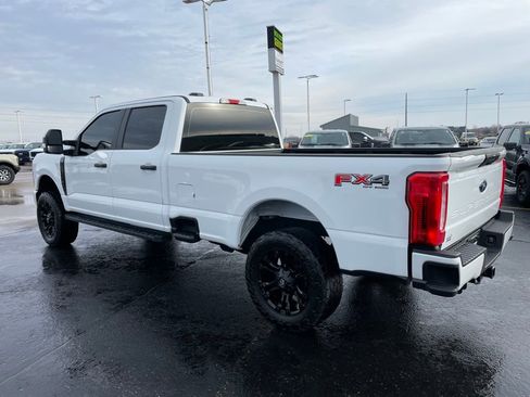 Used 2023 Ford F250 XL w/ FX4 Off-Road Package AWD/4WD image 4