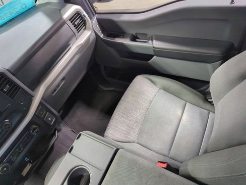 Used 2023 Ford F150 XLT image 11