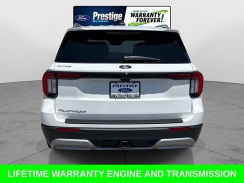 Certified 2026 Ford Explorer Platinum RWD image 5