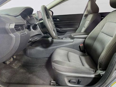 Certified 2019 Nissan Altima 2.5 S image 18