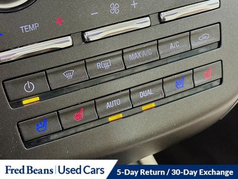 Used 2016 Lincoln MKC Reserve w/ Lincoln MKC Climate Package image 22