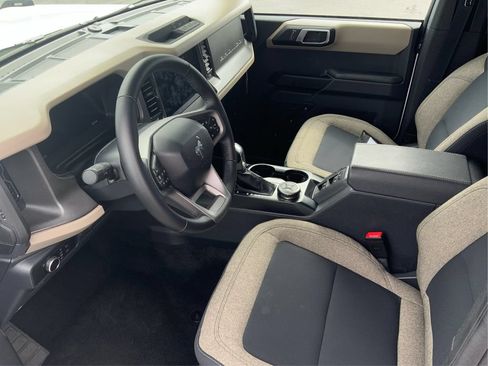 Used 2025 Ford Bronco Big Bend AWD/4WD image 9