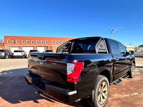 Certified 2024 Nissan Titan SV w/ SV Bronze Edition Package AWD/4WD image 8