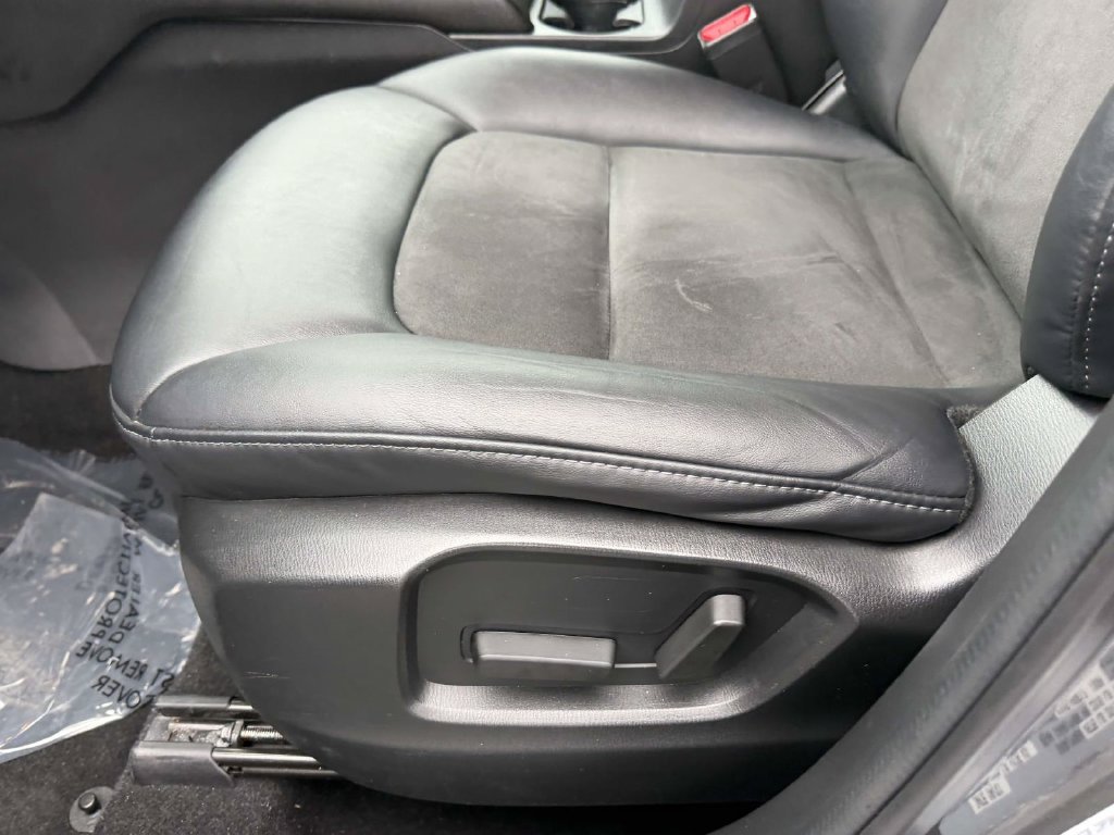 Used 2021 MAZDA CX-5 Touring FWD image 18