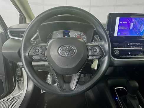 Used 2024 Toyota Corolla LE FWD image 15