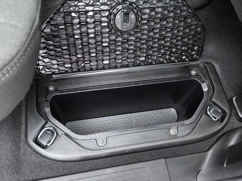 Used 2025 RAM 1500 Big Horn image 43