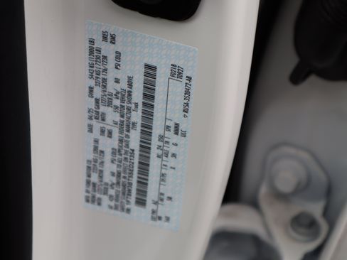 Used 2025 Ford F350 Lariat w/ Black Appearance Package image 44