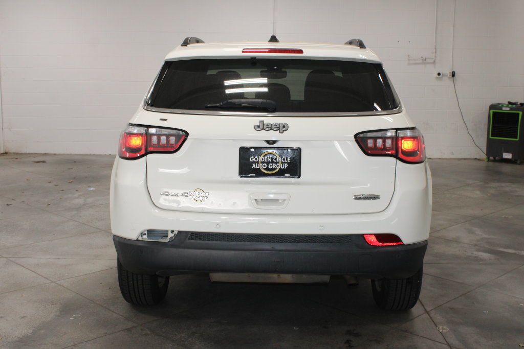 Used 2020 Jeep Compass Latitude w/ Popular Equipment Group AWD/4WD image 8