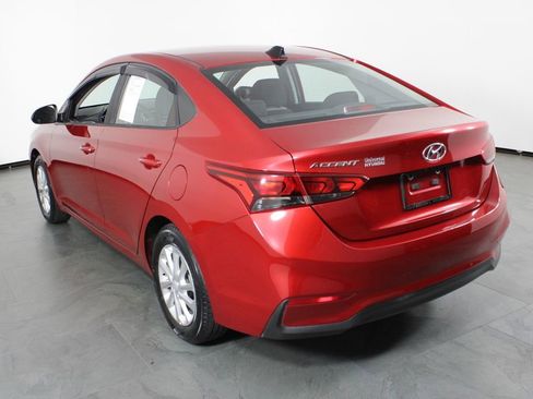 Used 2020 Hyundai Accent SE image 3