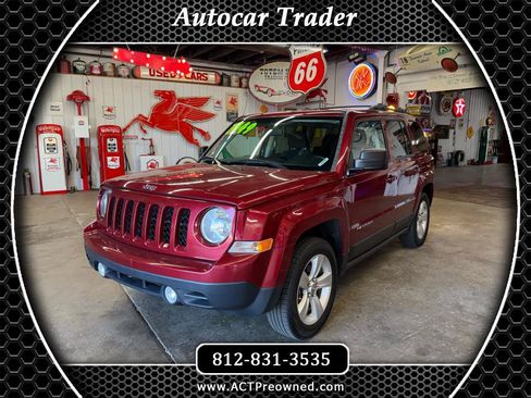 Used 2015 Jeep Patriot Latitude FWD image 1