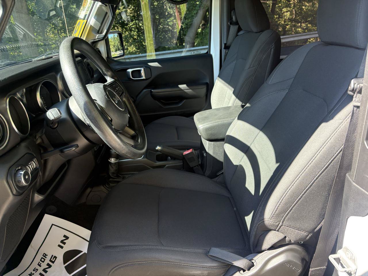 Used 2019 Jeep Wrangler Sport AWD/4WD image 15