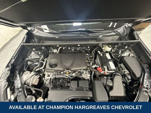 Used 2025 Toyota RAV4 LE FWD image 38