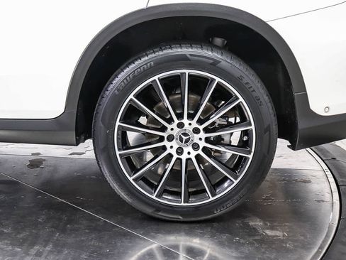 Used 2022 Mercedes-Benz GLC 300 image 10
