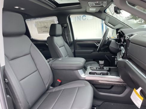 New 2026 Chevrolet Silverado 1500 LTZ w/ Technology Package image 16